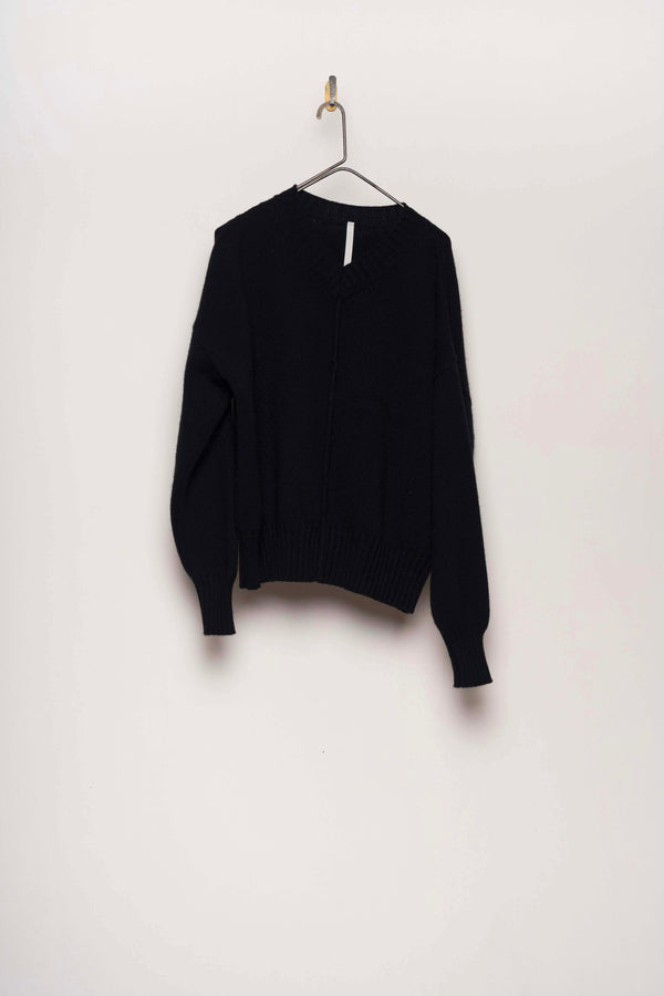 #2604 - v neck pullover