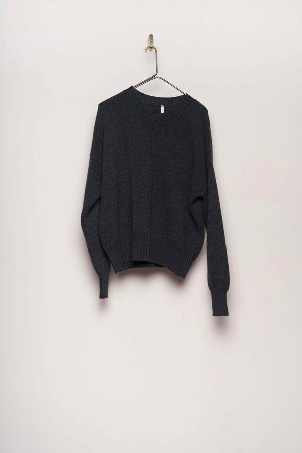 #2604 - v neck pullover