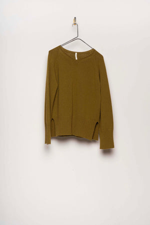 #2613 - v neck pullover