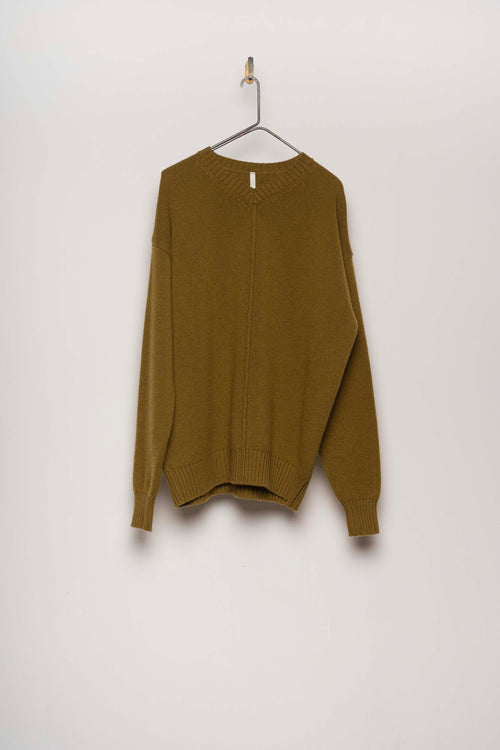 #2686 - v neck pullover