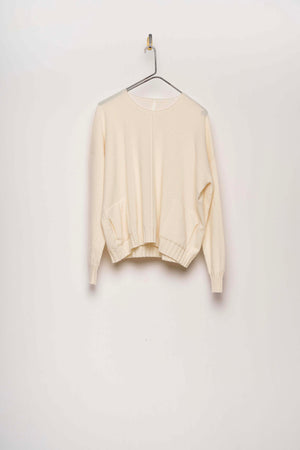 #2629 - pullover with pockets