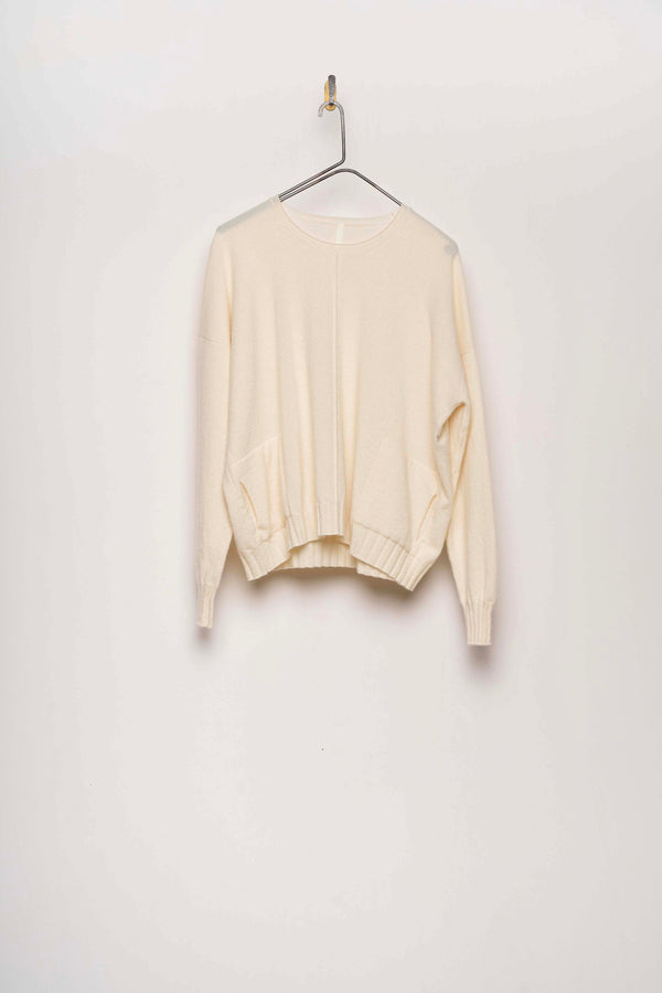 #2629 - pullover with pockets