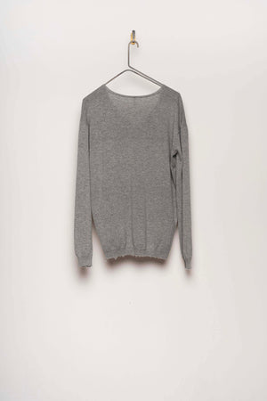 #2646 - v neck pullover