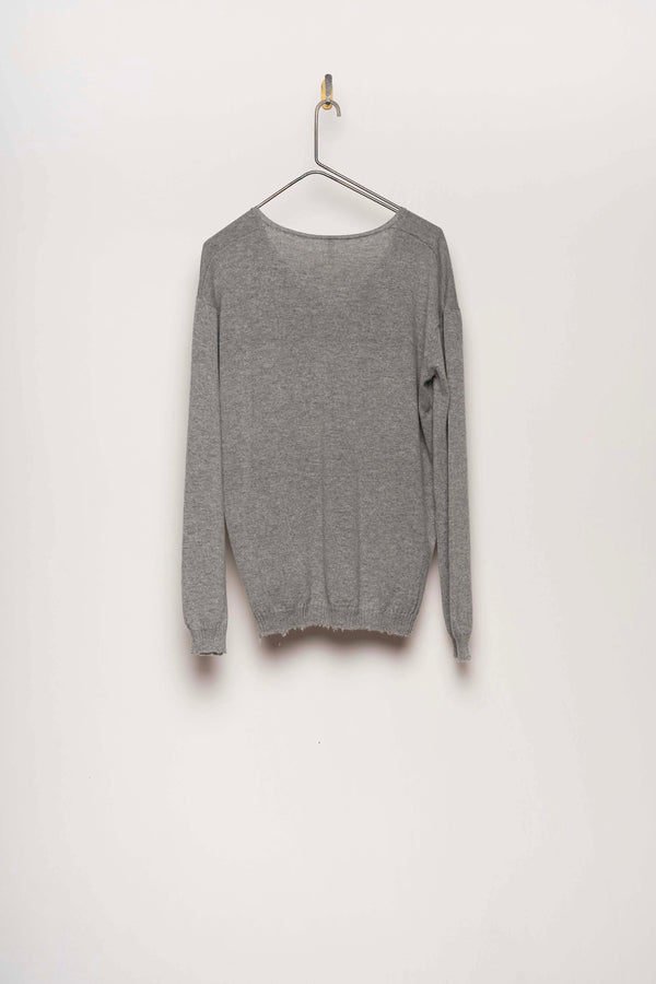 #2646 - v neck pullover