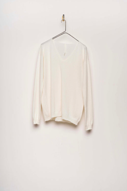 #2645 - v neck pullover