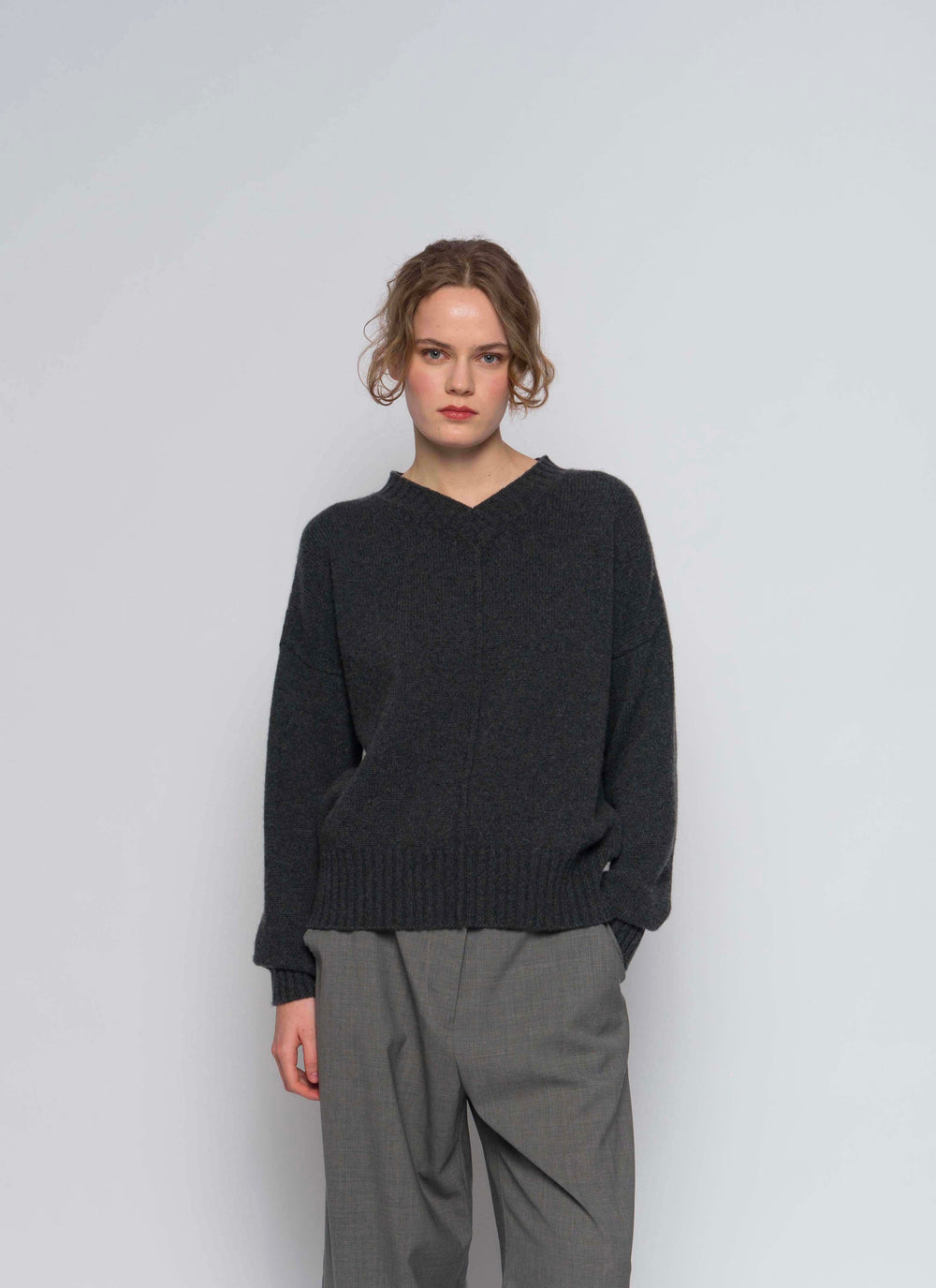 #2604 - v neck pullover
