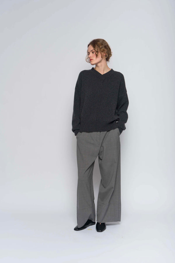 #2604 - v neck pullover