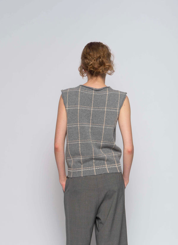#2627 - vest