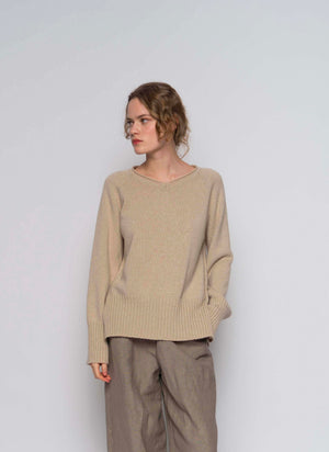 #2613 - v neck pullover