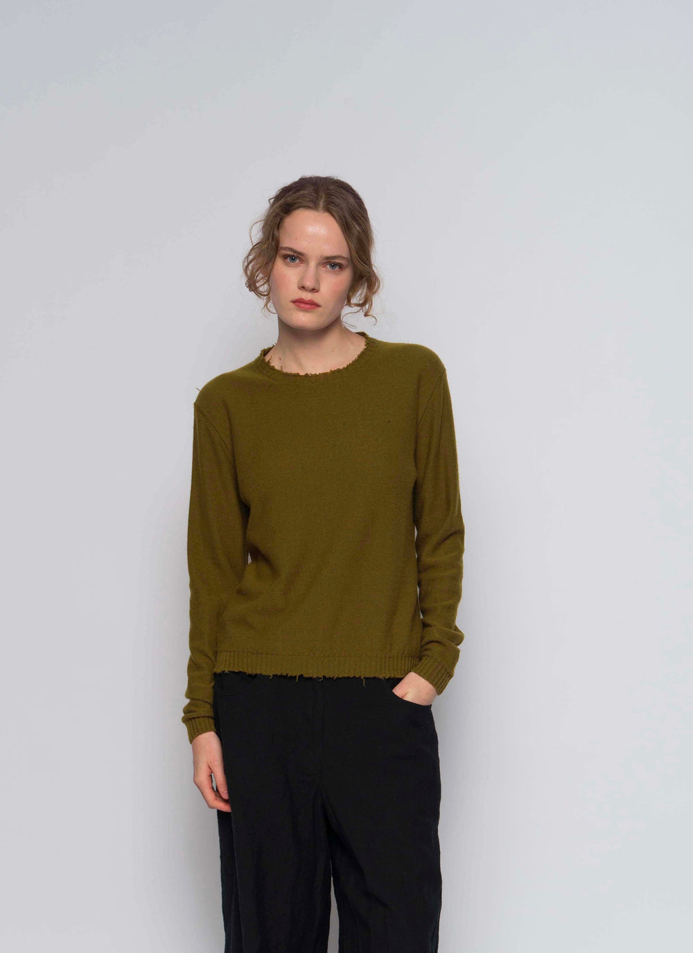 #2640 - round neck pullover