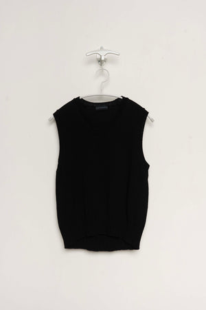 27403 - vest