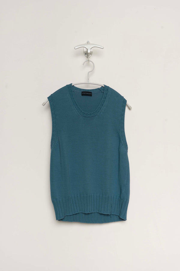 27403 - vest