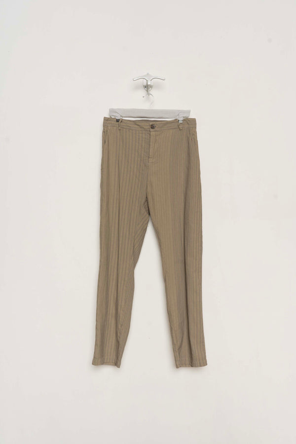 Man’s Pants Prosper - 27522