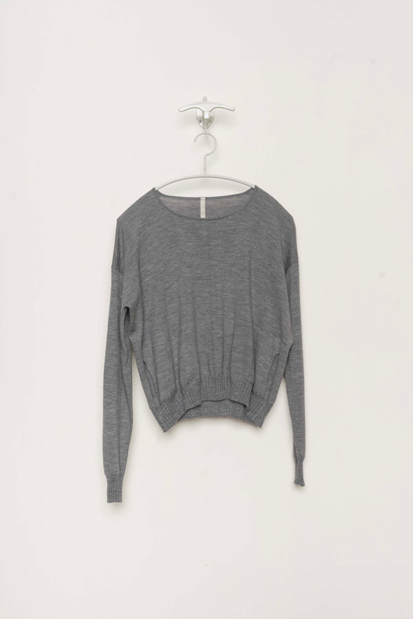 #2711 - pullover with pockets