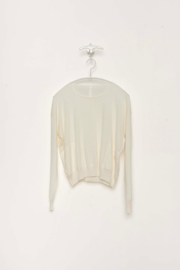 #2711 - pullover with pockets