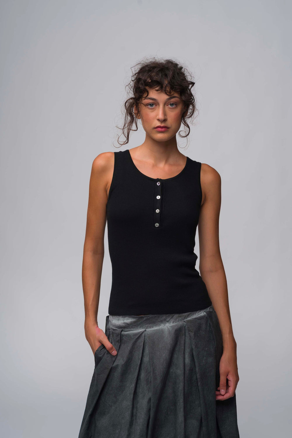 27400 - top