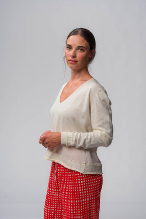 #2723 - v neck pullover