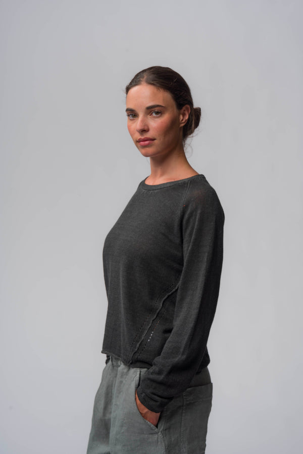 #2733 - round neck pullover