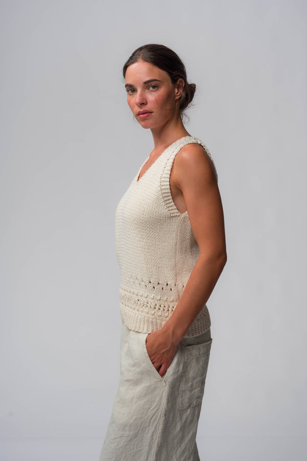 #2761 - vest